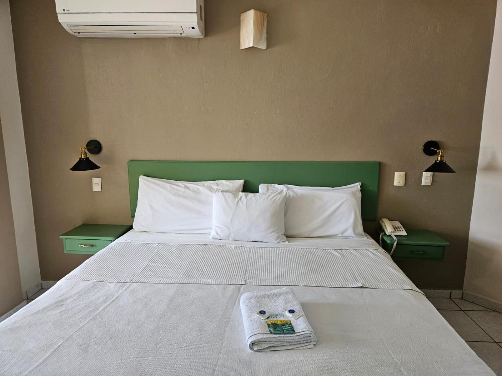 Hotel Punto Poza Rica מראה חיצוני תמונה